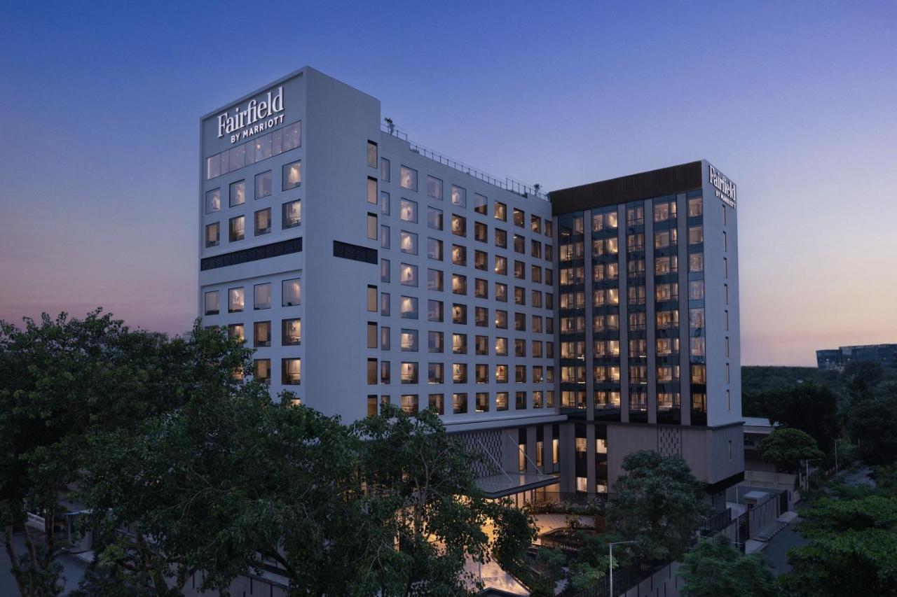 Hotel Fairfield By Marriott Mumbai International Airport Exterior foto
